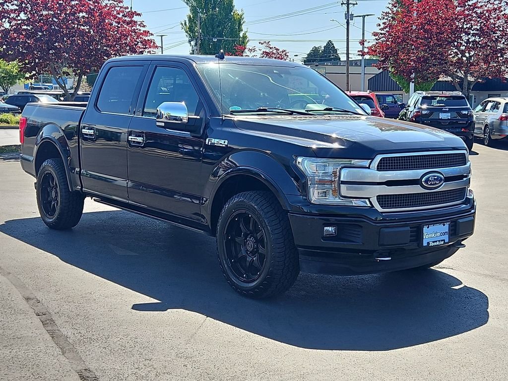 Used 2018 Shadow Black Ford Platinum image 8