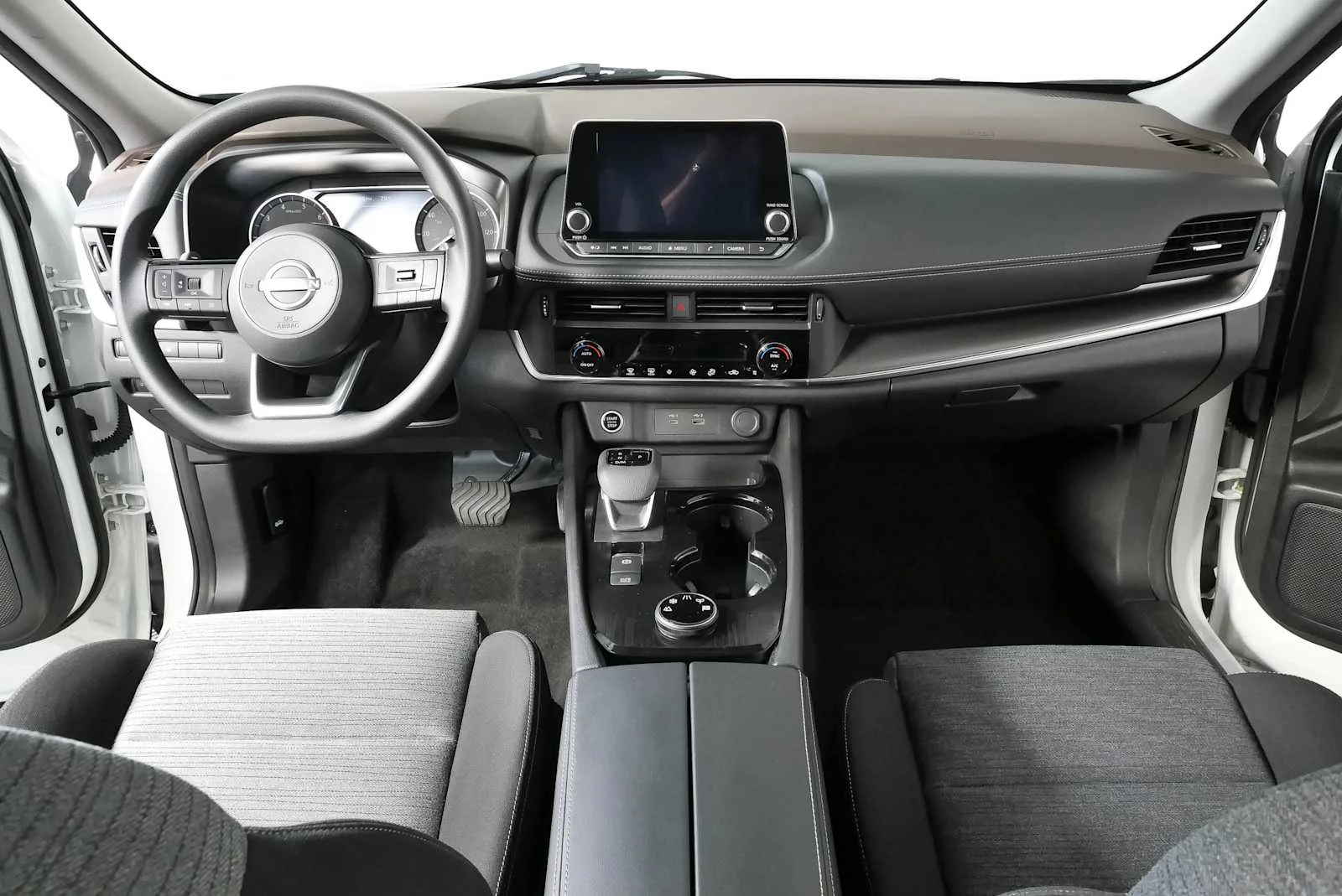 Used 2023 Pearl White Tricoat Nissan SV image 16