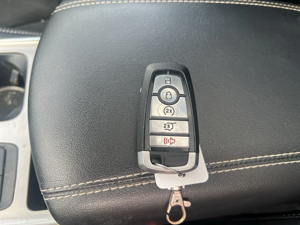 Used 2022 Gray Metallic Ford ST image 11