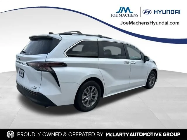 Used 2023 Beige Toyota XLE image 7