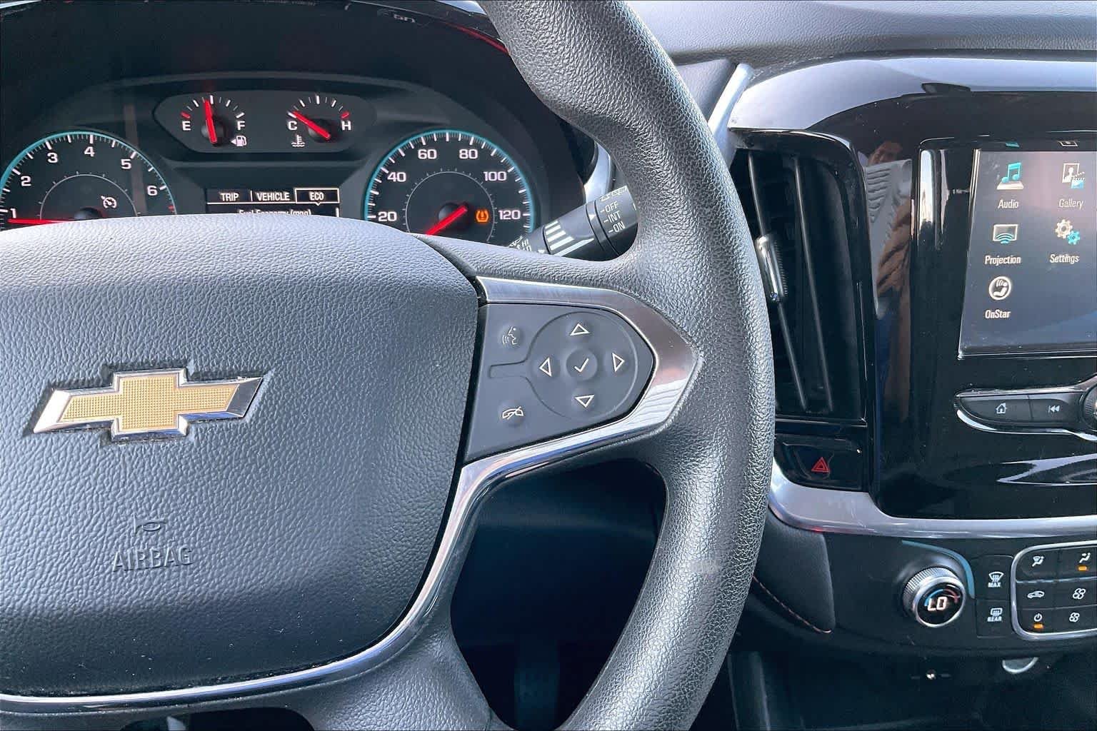Used 2019 Summit White Chevrolet LS image 22