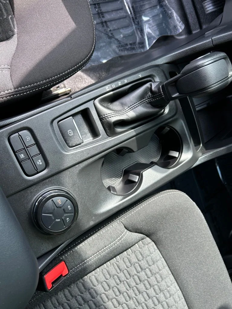 Used 2025 Blue Ford XL image 20