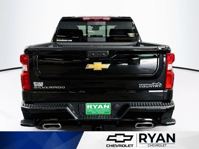 New 2026 Black Chevrolet High Country image 6