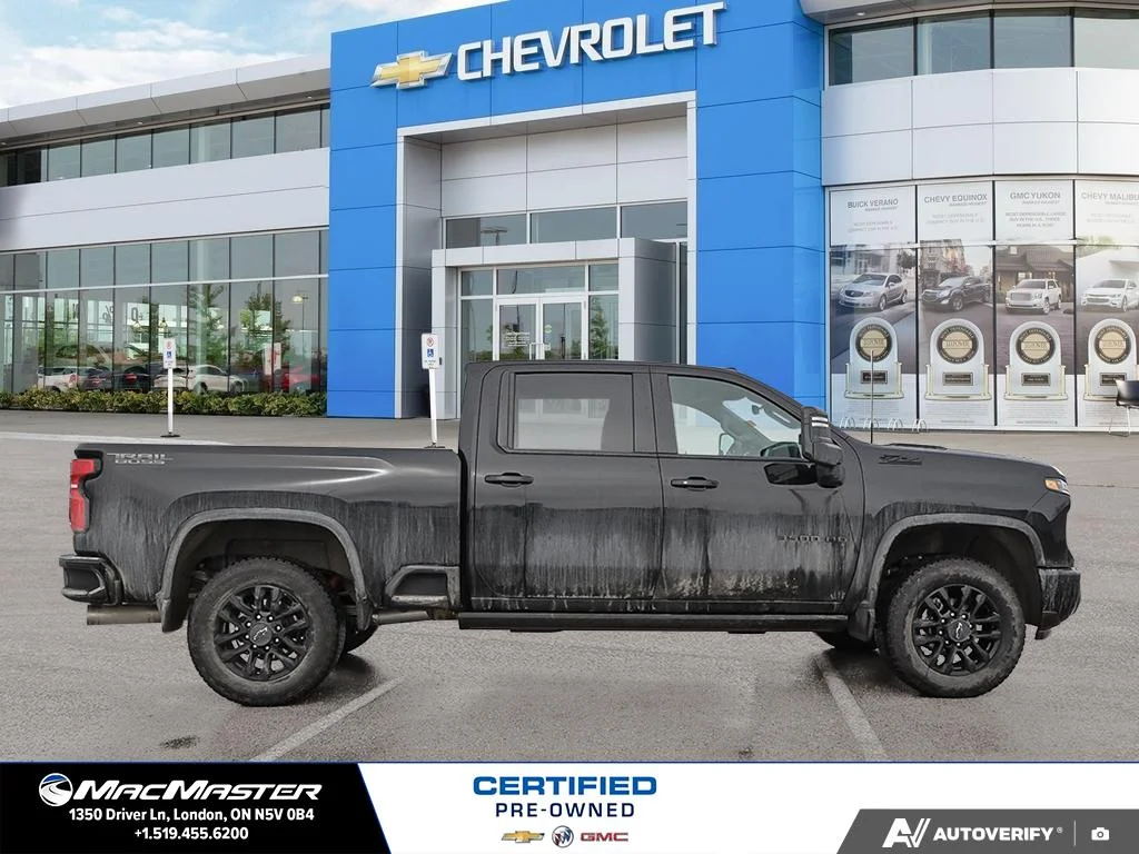 Used 2025  Chevrolet LTZ image 6