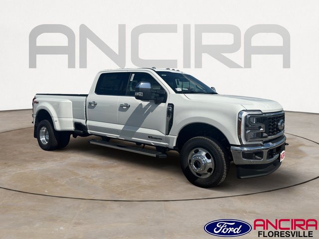 New 2026 Ford Super Duty F-350 DRW LARIAT