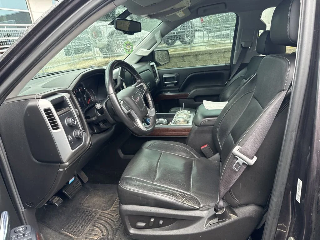 Used 2016 Silver GMC SLT image 3