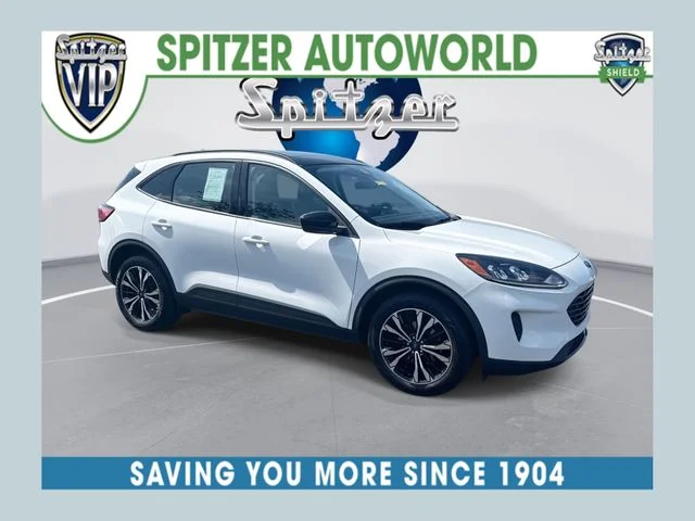 Used 2022 Oxford White Ford SE image 1