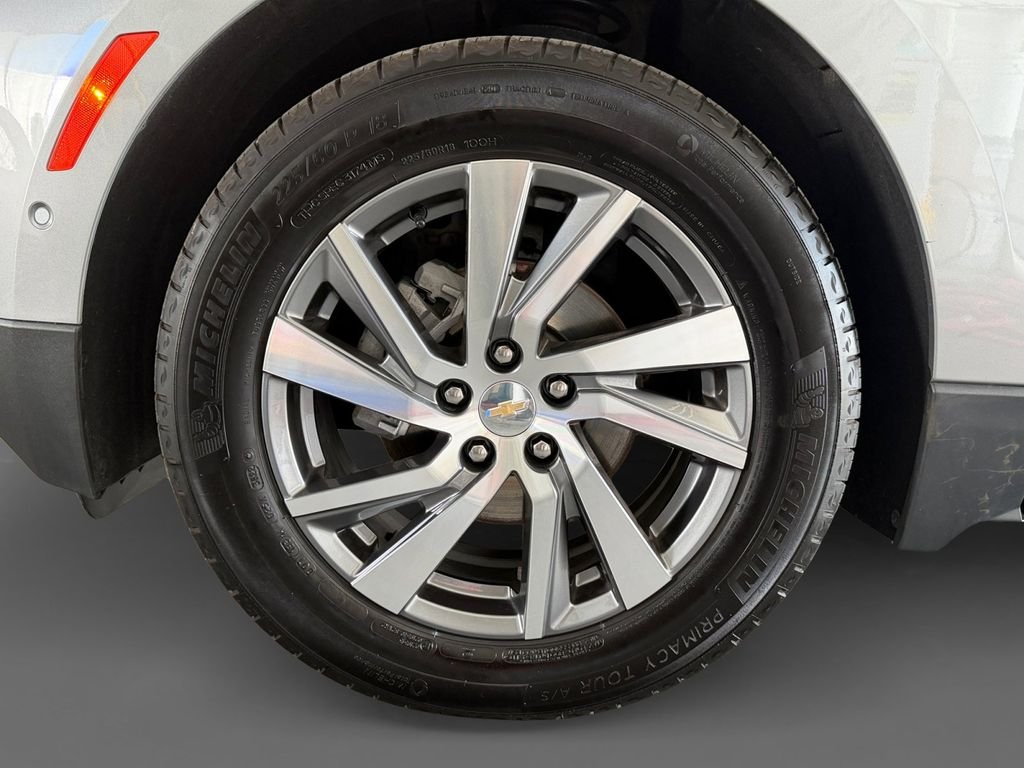 Used 2023 Gray Chevrolet Premier image 15