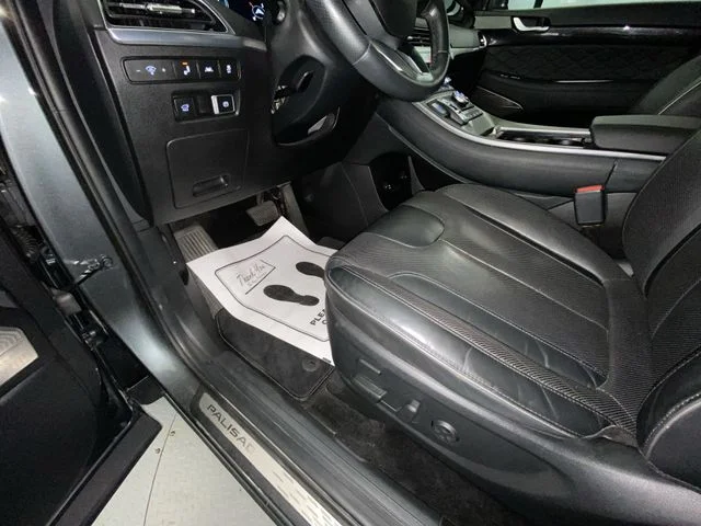 Used 2022 Green Hyundai Calligraphy image 12