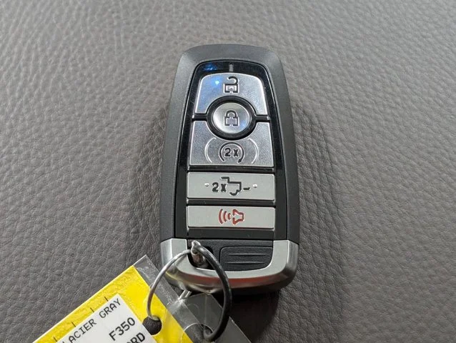 New 2026 Glacier Gray Metallic Tri-Coat Ford F-350® King Ranch® image 74