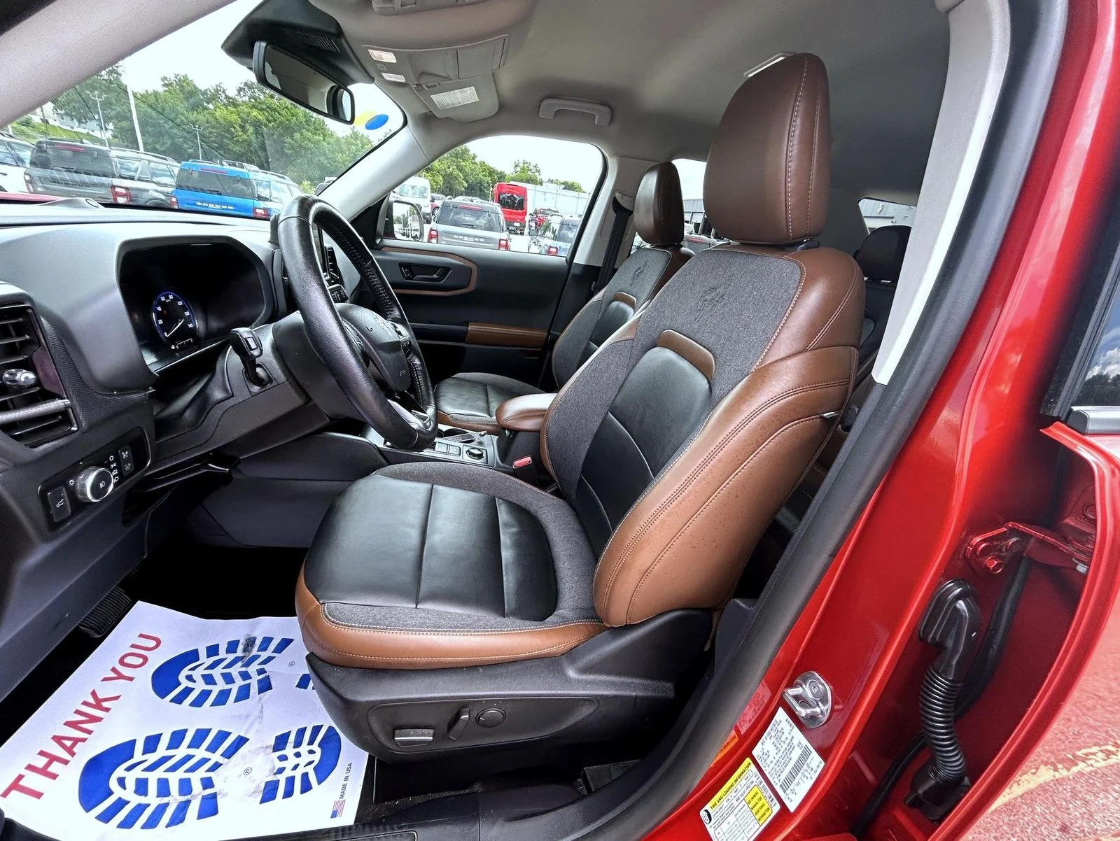 Used 2022 Red Ford Outer Banks image 10