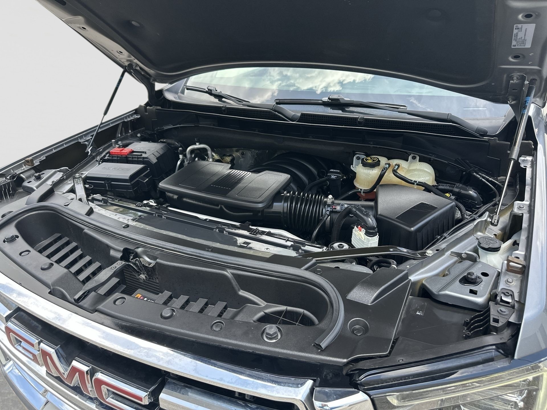 2022 GMC Yukon XL SLT - Photo 29