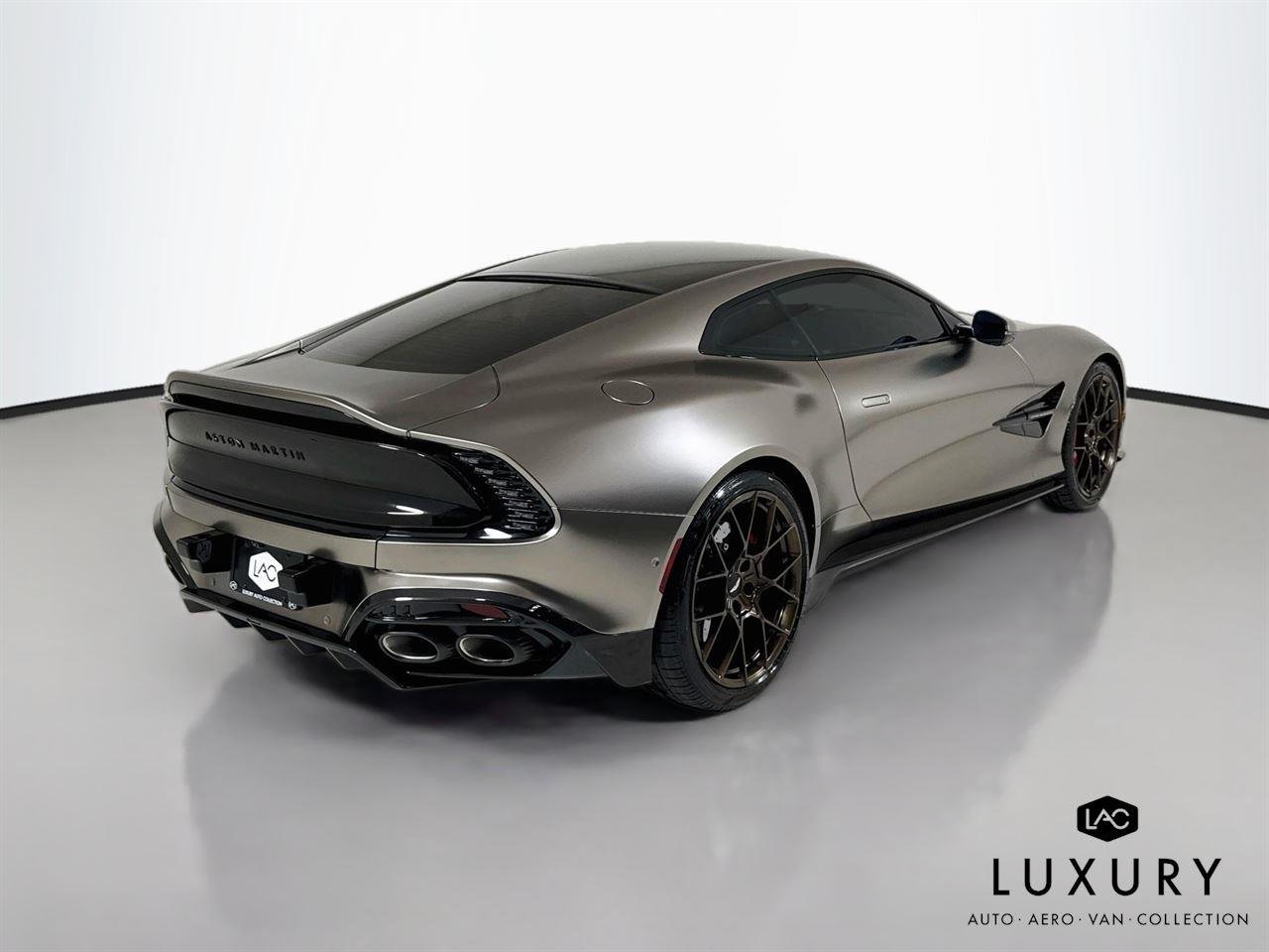 Used 2025  Aston Martin  image 6