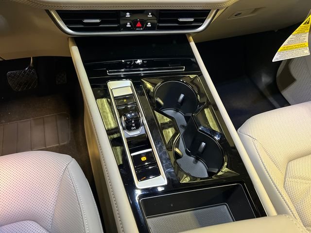 New 2026 White Volkswagen SE w/Technology image 20