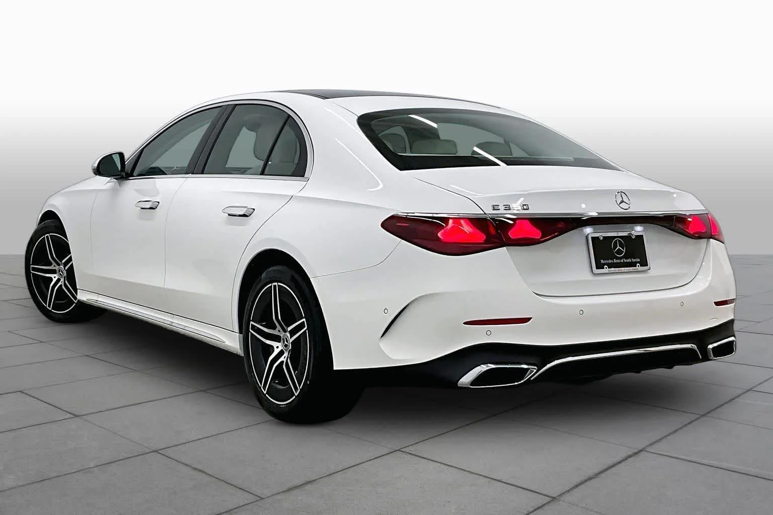 New 2026 Polar White Mercedes-Benz E 350 image 12
