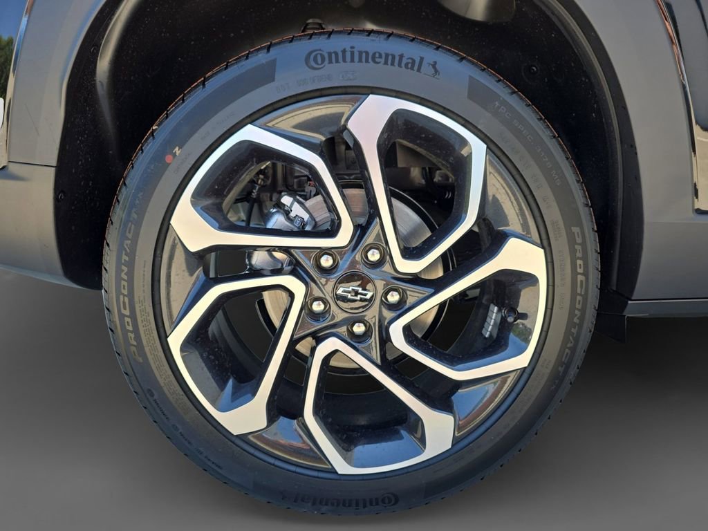New 2026 Mosaic Black Metallic Chevrolet 2RS image 9