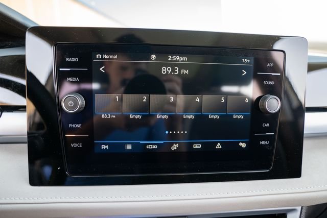 2025 Volkswagen Taos SE - Photo 24