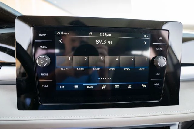 2025 Volkswagen Taos SE - Photo 24