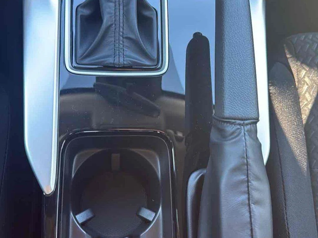 2026 Mitsubishi Eclipse Cross LE - Photo 22