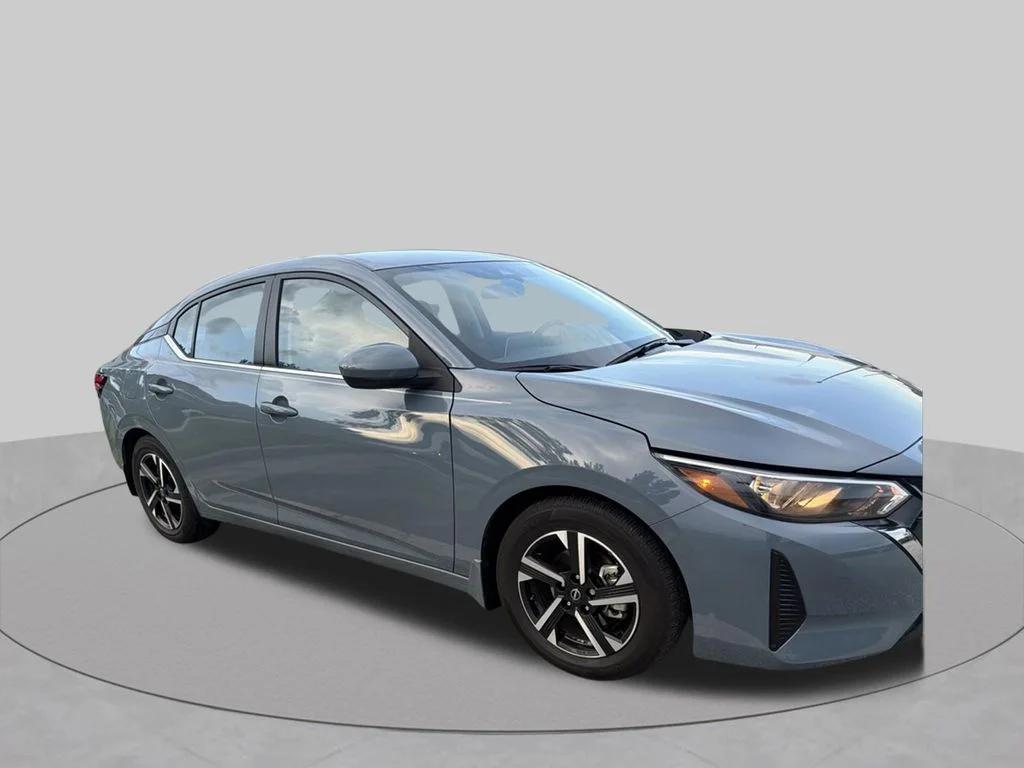 Used 2025 Gray Nissan SV image 2