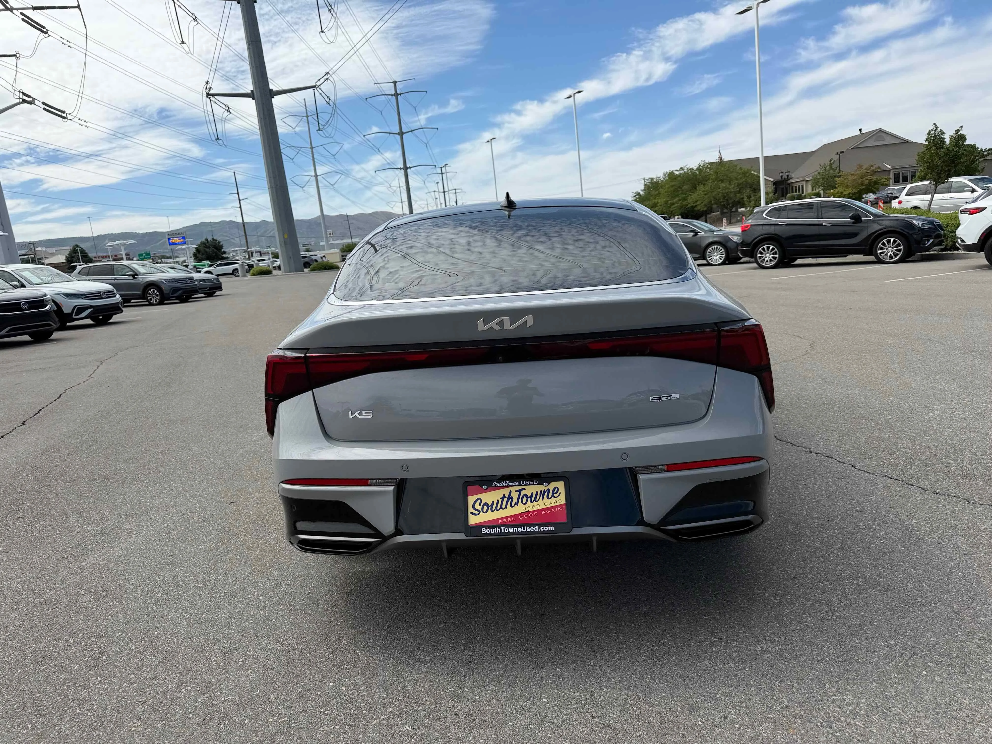 Used 2025 Wolf Gray Kia GT-Line image 4