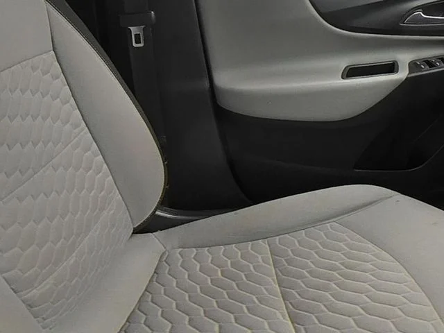 Used 2019 Silver Chevrolet LT image 37