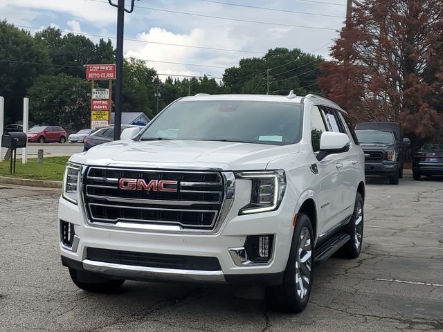 Used 2023 White GMC SLT image 31