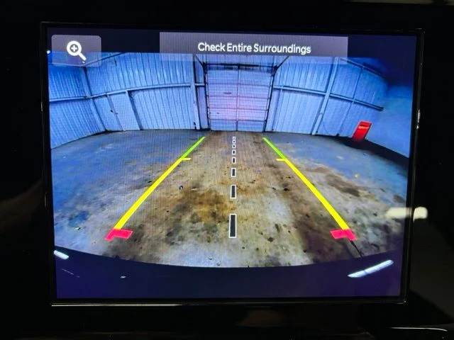 Used 2025 Red Jeep Altitude X image 15