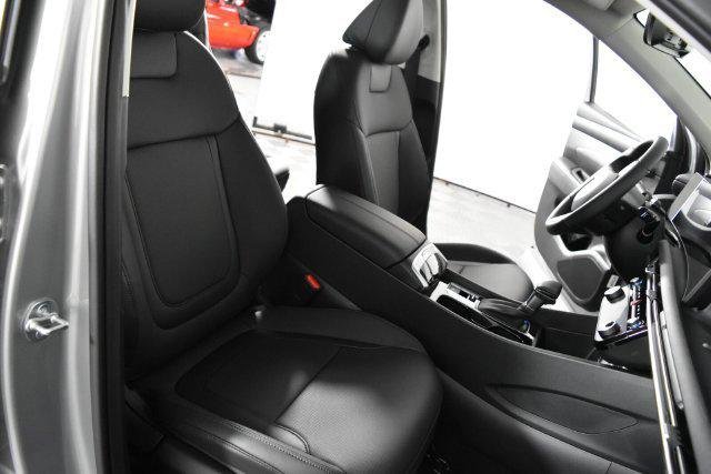 New 2026 Silver Hyundai SEL Premium AWD image 80