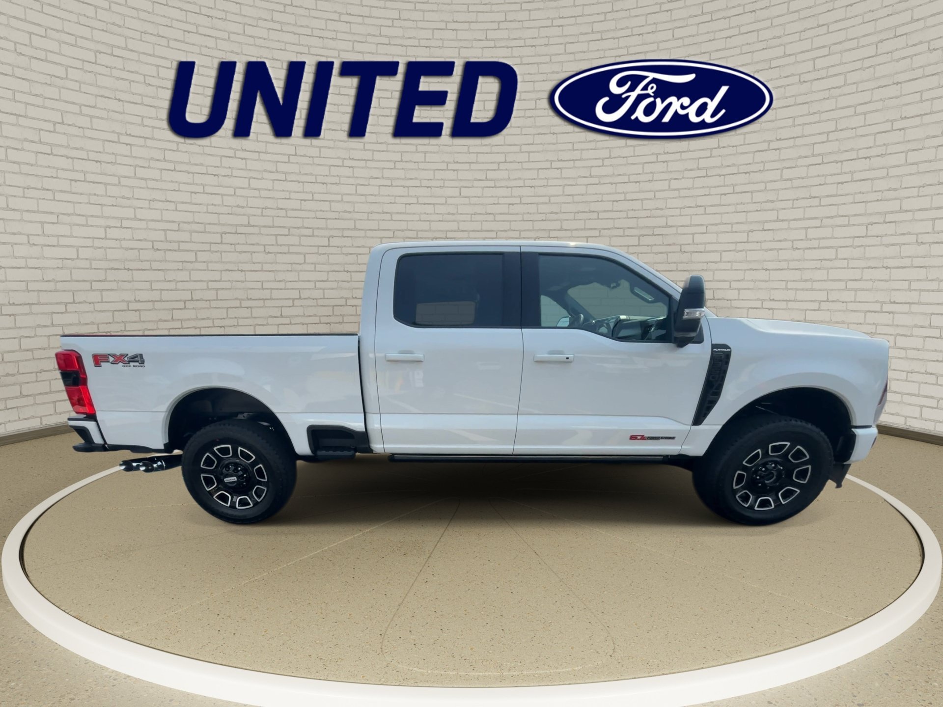 New 2026 Star White Metallic Tri-Coat Ford F-350® Platinum® image 9