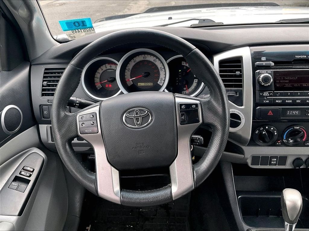 Used 2012 Silver Toyota Base image 17