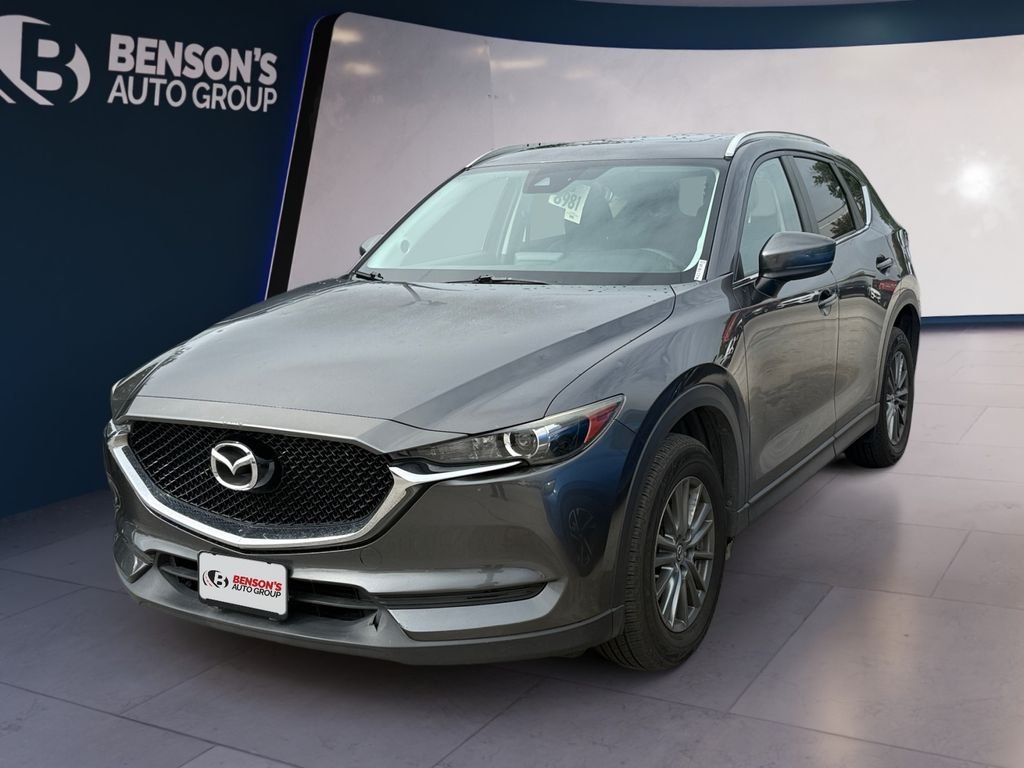 2017 Mazda CX-5 Touring auto's photo