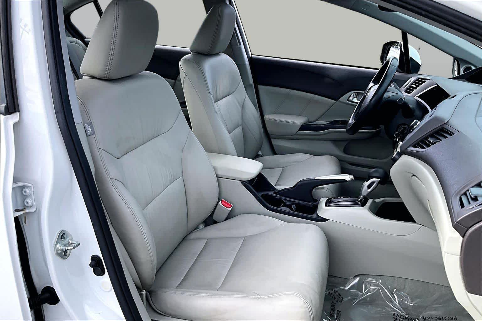 Used 2012 Taffeta White Honda EX-L image 9