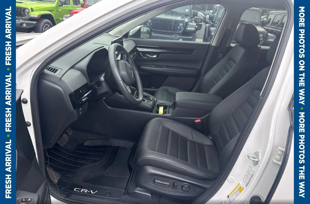 Certified Used 2023 White Honda EX-L image 9