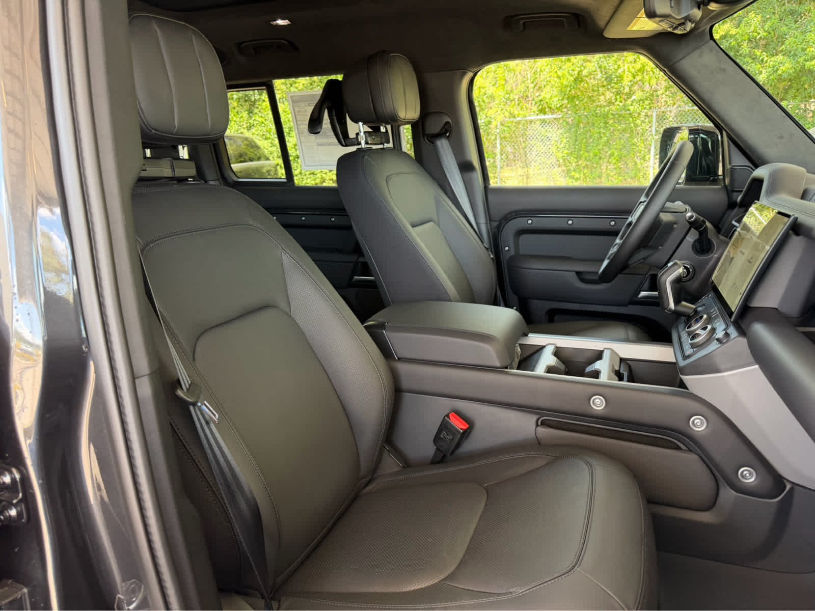 New 2026 Carpathian Grey Land Rover X image 14