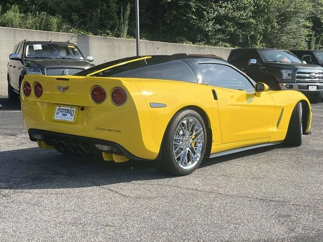 Used 2008 Yellow Chevrolet Base image 3