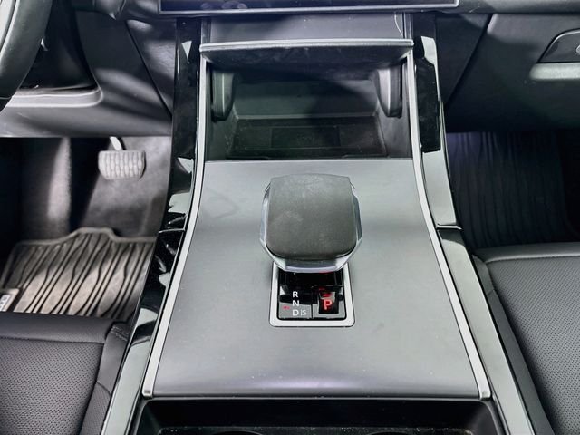 Certified Used 2026 Giola Green Land Rover S image 19