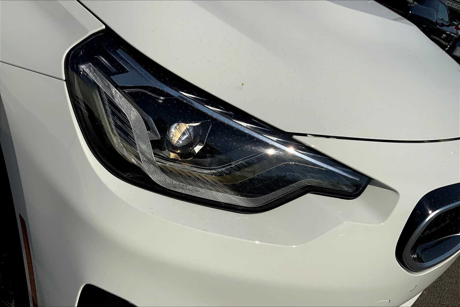 2025 BMW 2 Series 230i - Photo 12