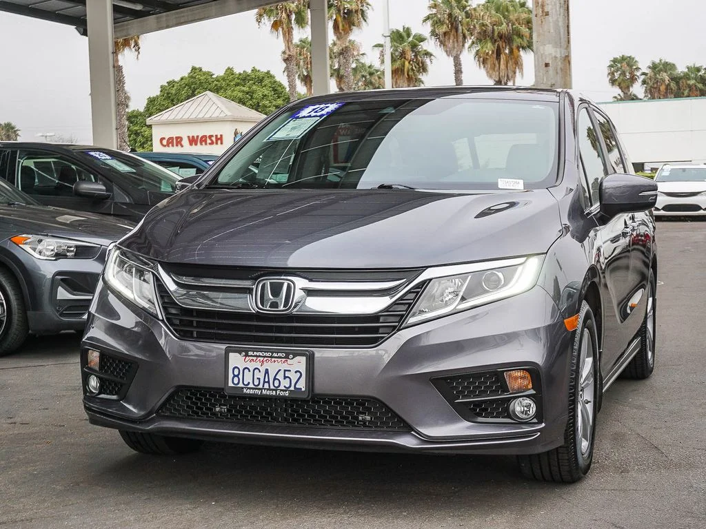 Used 2018 Gray Honda EX-L image 4