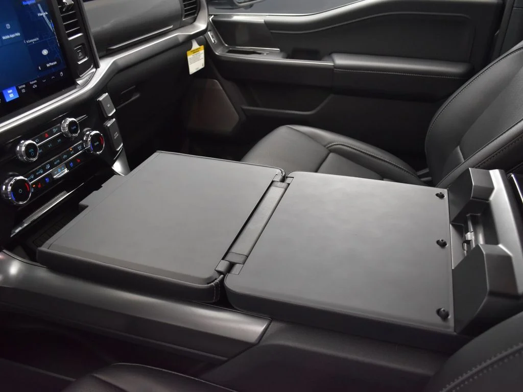 New 2026 Gray Ford Lariat image 17