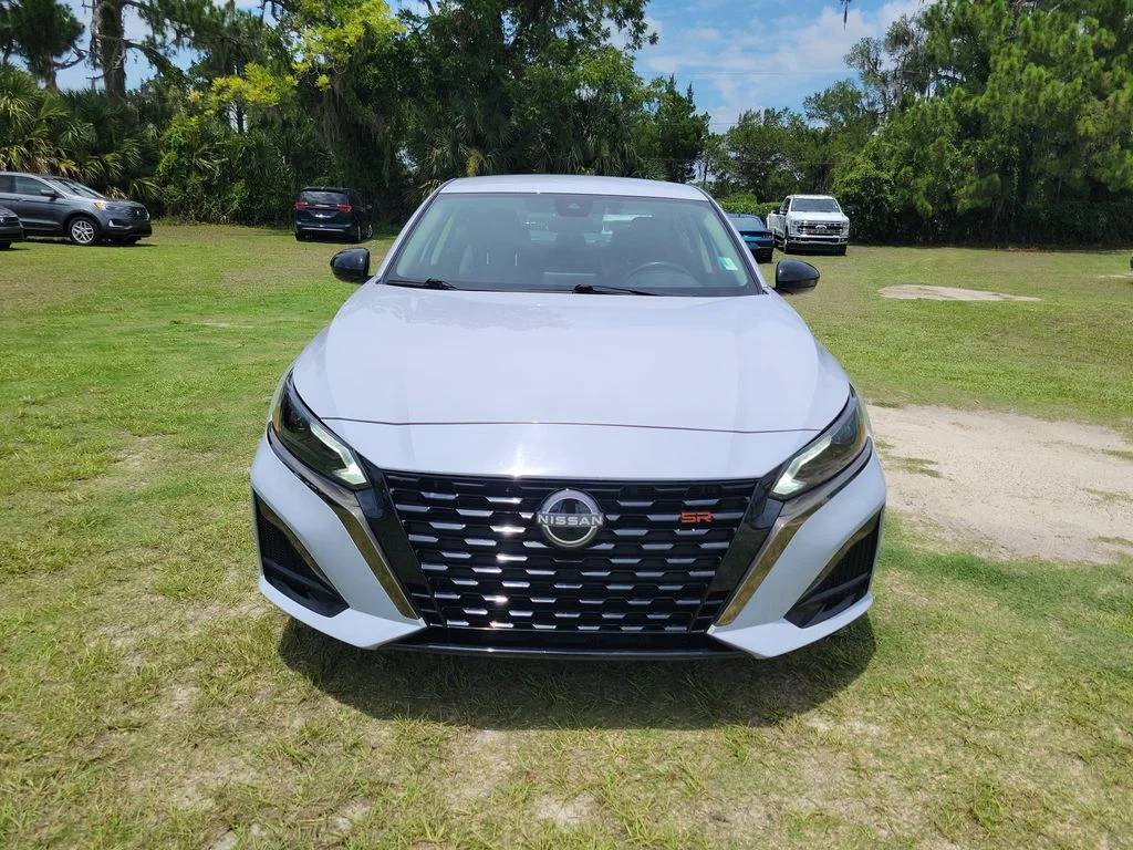 Used 2024 Gray Sky Pearl Nissan 2.5 SR image 6