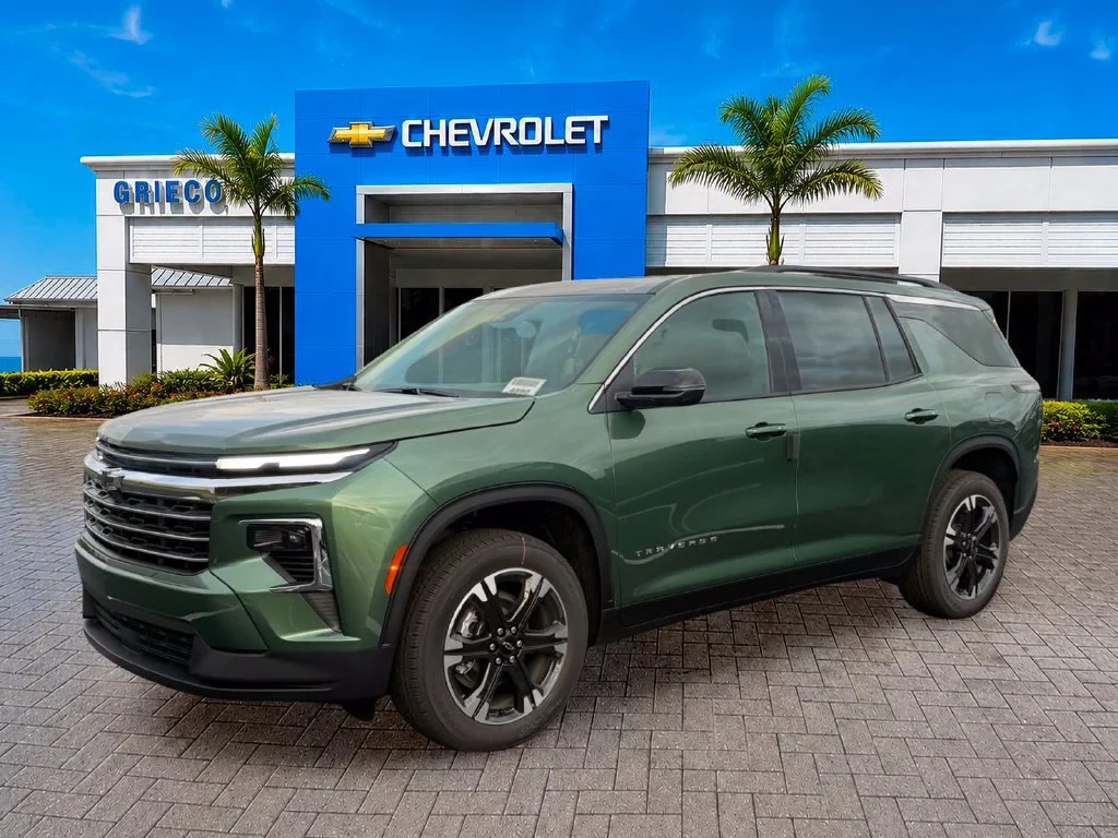 New 2027 Trillium Green Metallic Chevrolet LT image 3