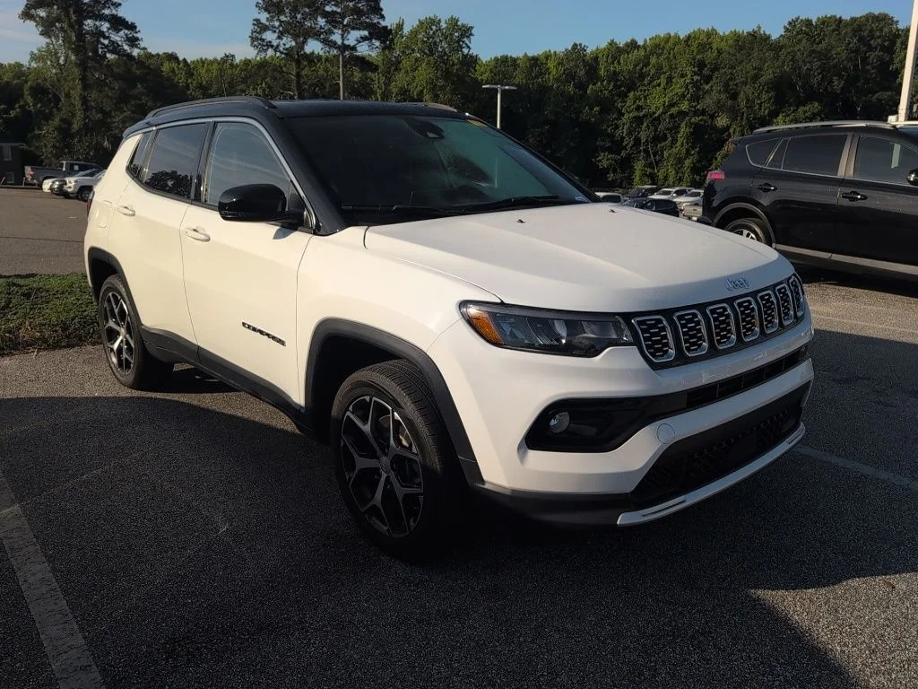 2024 Jeep Compass's photo