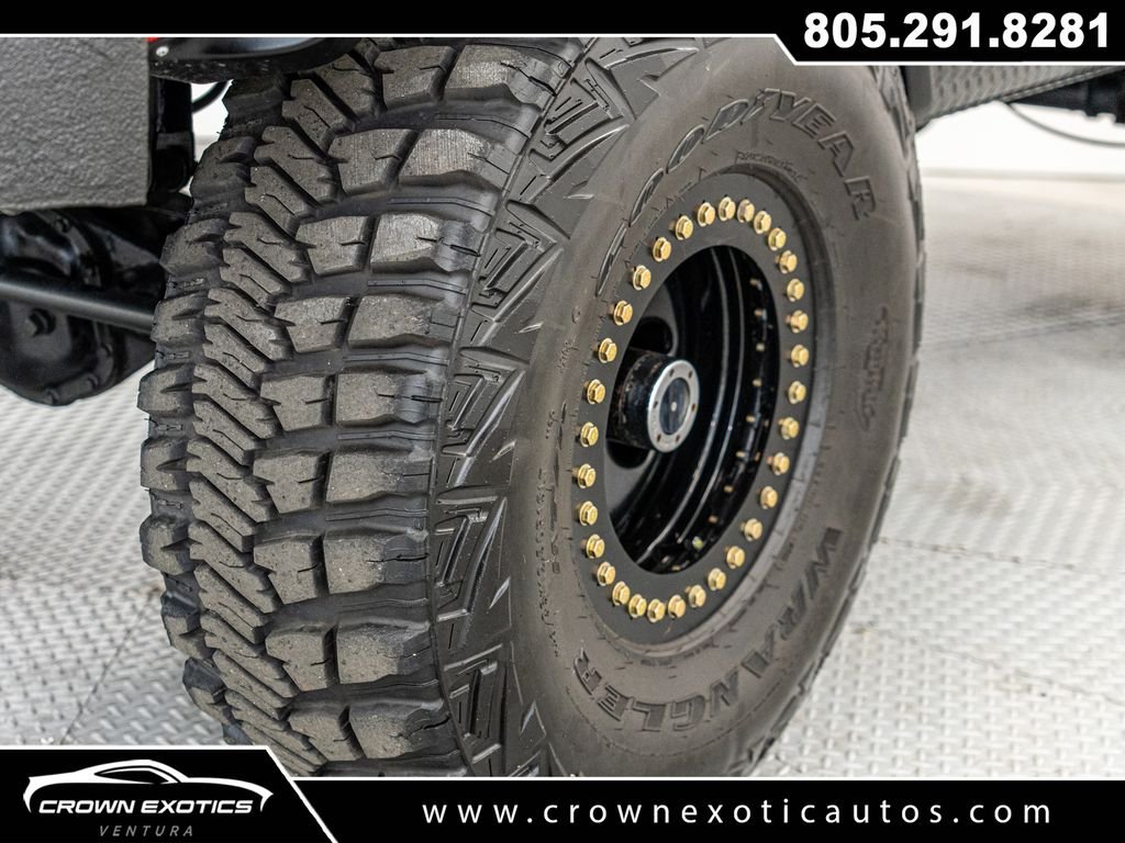 Used 1972  Ford 2dr Convertible image 36
