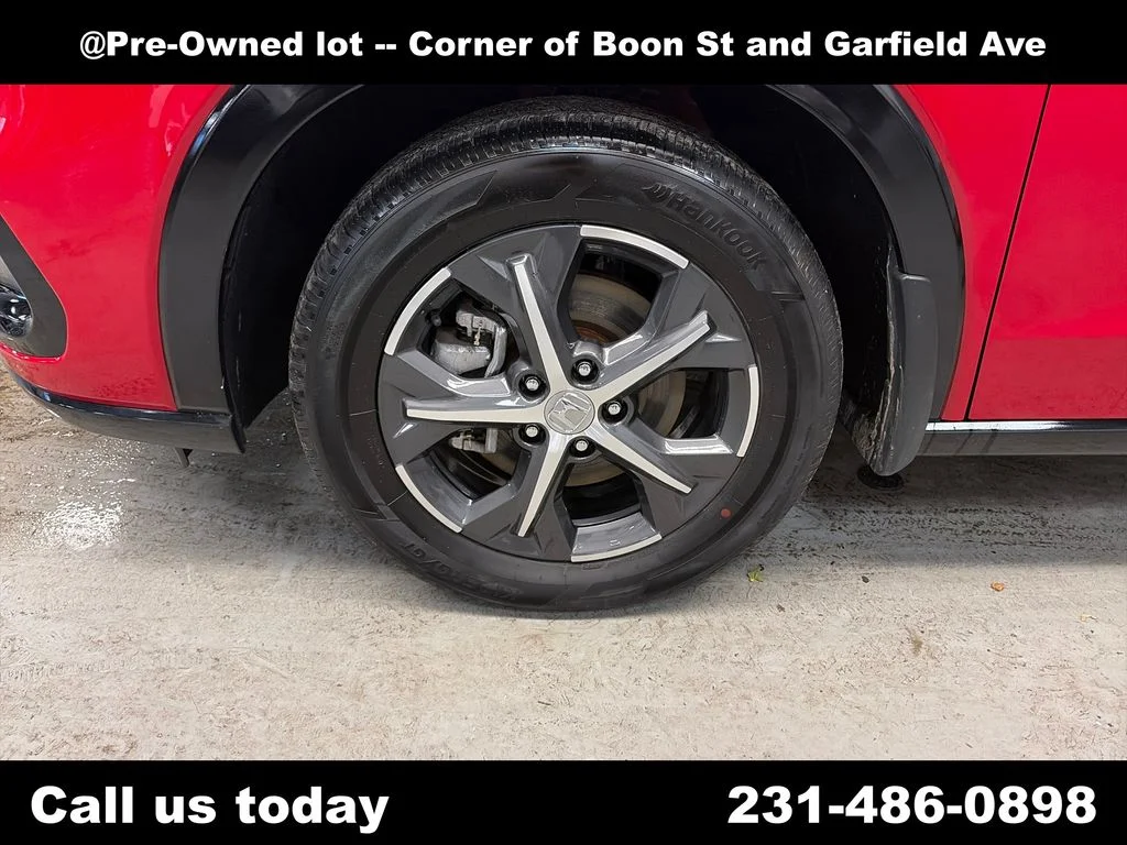 Used 2024  Honda EX-L image 10
