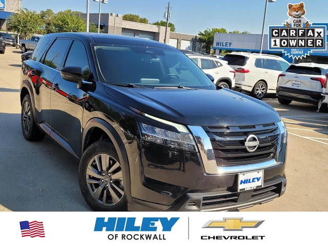 2022 Nissan Pathfinder S