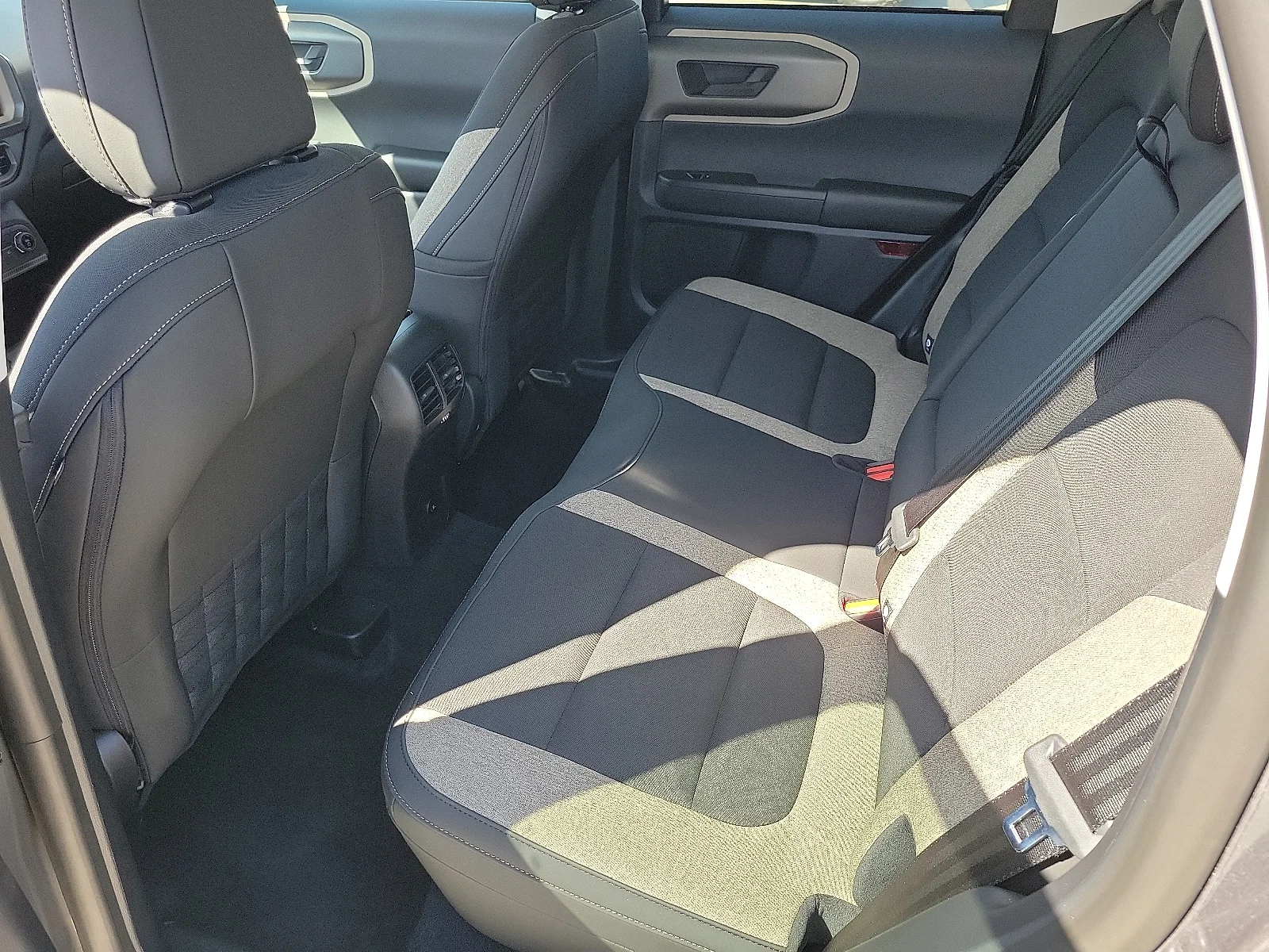 Used 2025 Gray Metallic Ford Big Bend image 15