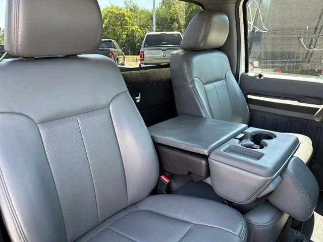 Used 2016 Oxford White Ford XL image 22