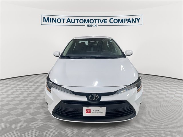 2024 Toyota Corolla LE photo 3