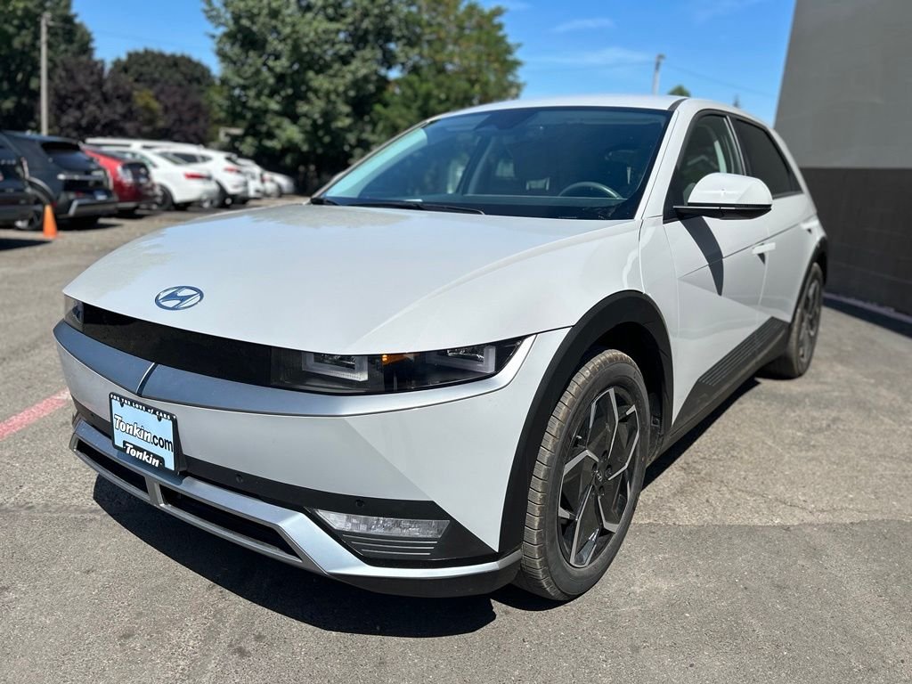 Certified Used 2024 Gray Hyundai SEL image 13